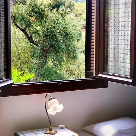 Lefkothea Apartamento Chorto